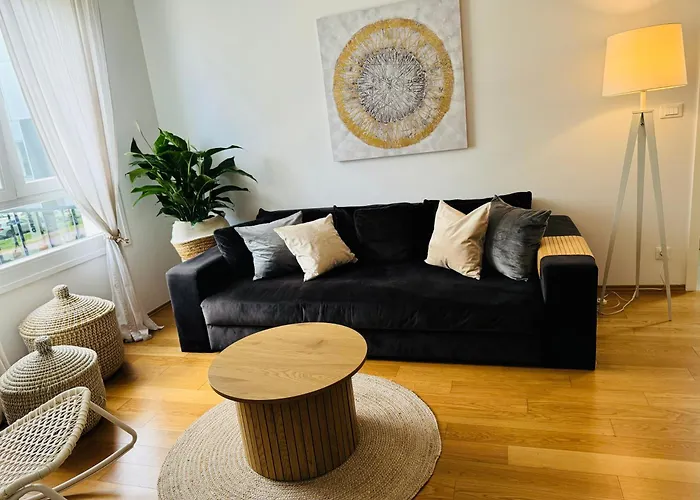Apartment Allora